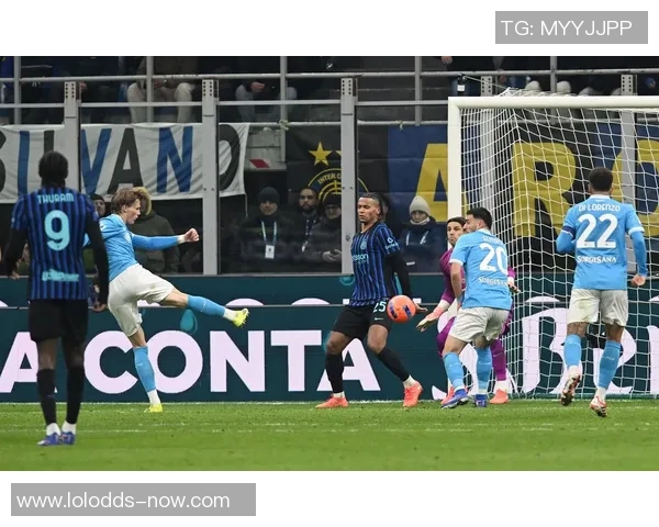 国米与那不勒斯友谊赛战平乌龙球成比赛转折点引发热议