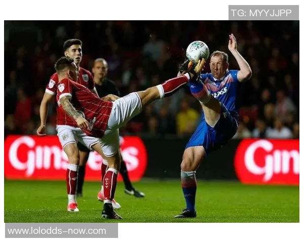 足总杯精彩对决波尔图与莱比锡激战成平局神扑瞬间成比赛亮点